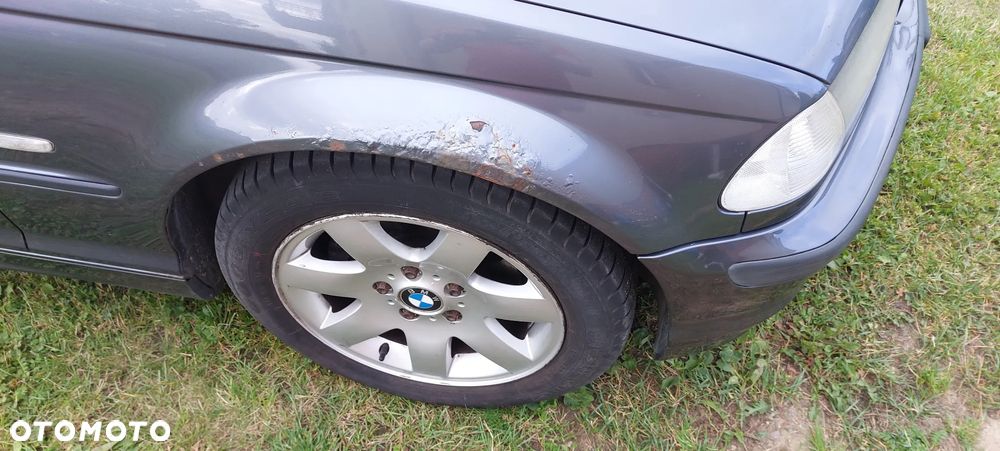 BMW Seria 3 323i - 17
