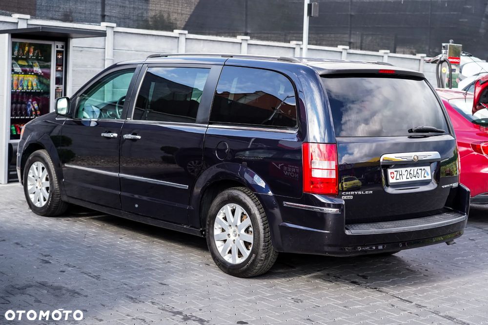 Chrysler Grand Voyager 2.8 CRD Automatik Limited - 32