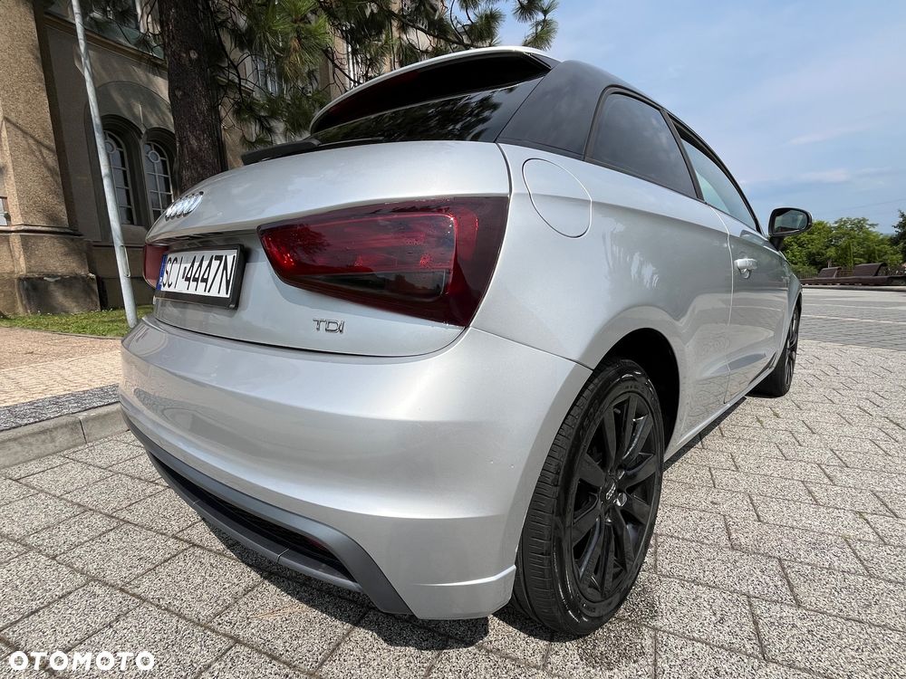 Audi A1 Sportback 1.6 TDI S line edition - 10