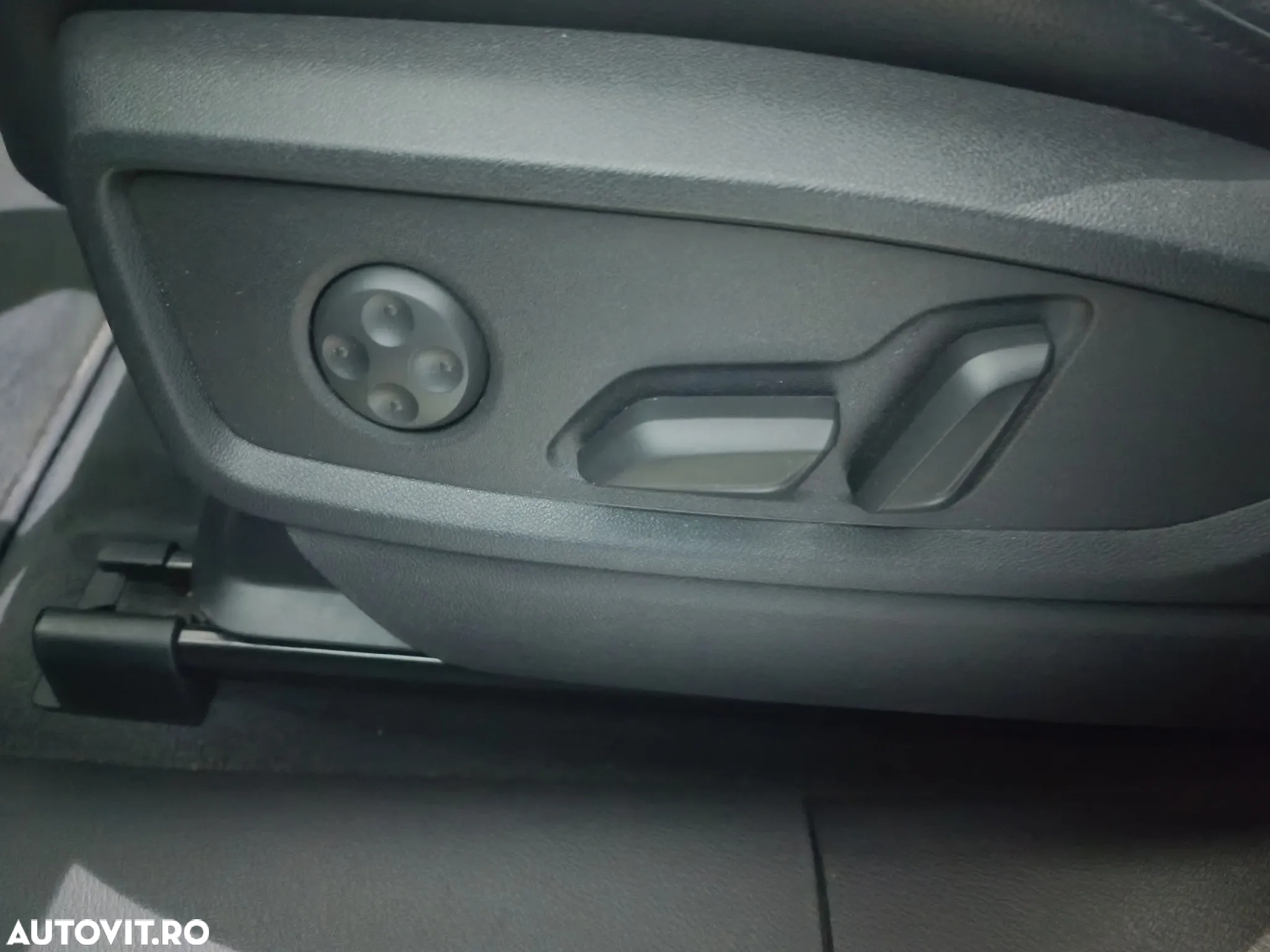 Audi Q5 2.0 TDI Quattro S tronic Design - 27
