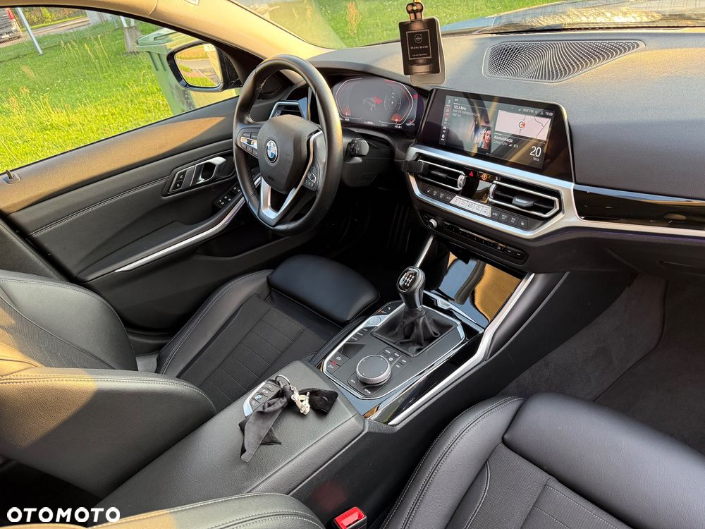BMW Seria 3 - 10