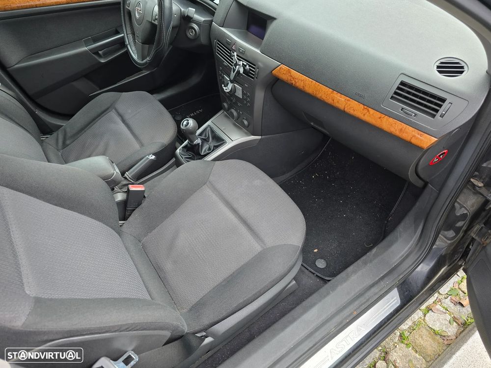 Opel Astra 1.3 CDTI Cosmo - 9