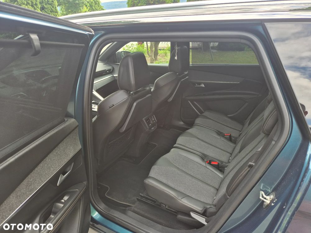 Peugeot 5008 BlueHDI 130 EAT8 Allure Business-Paket - 23
