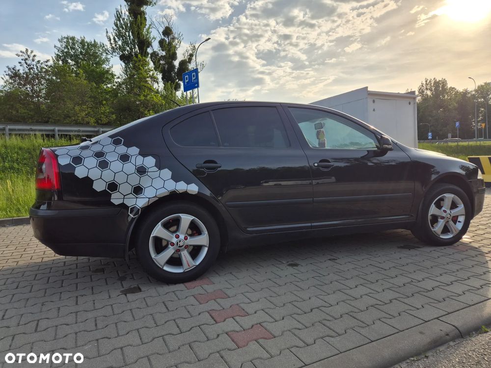Skoda Octavia 1.6 Classic - 13