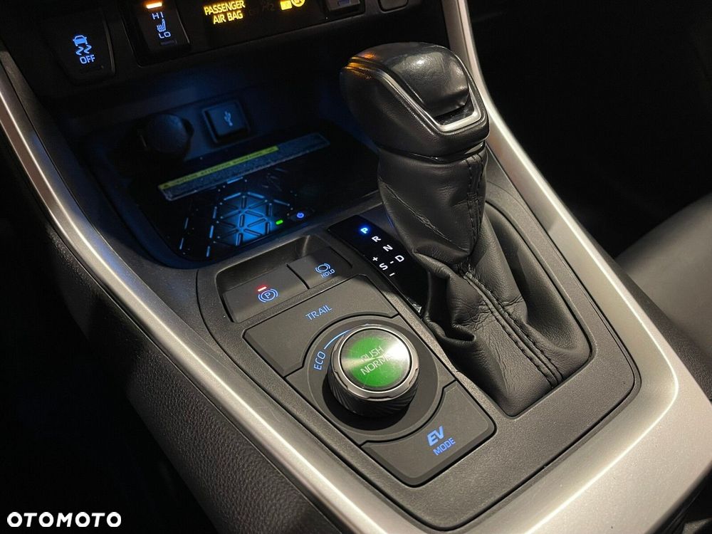 Toyota RAV4 2.5 Hybrid Selection 4x4 - 20