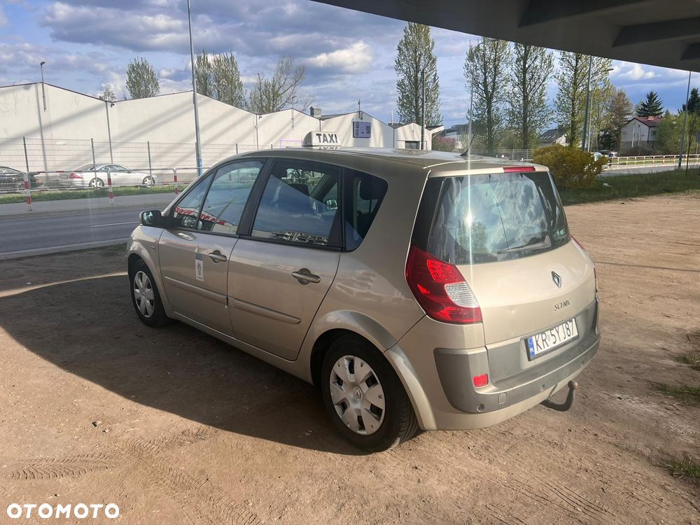 Renault Scenic 1.6 16V EXpression - 4