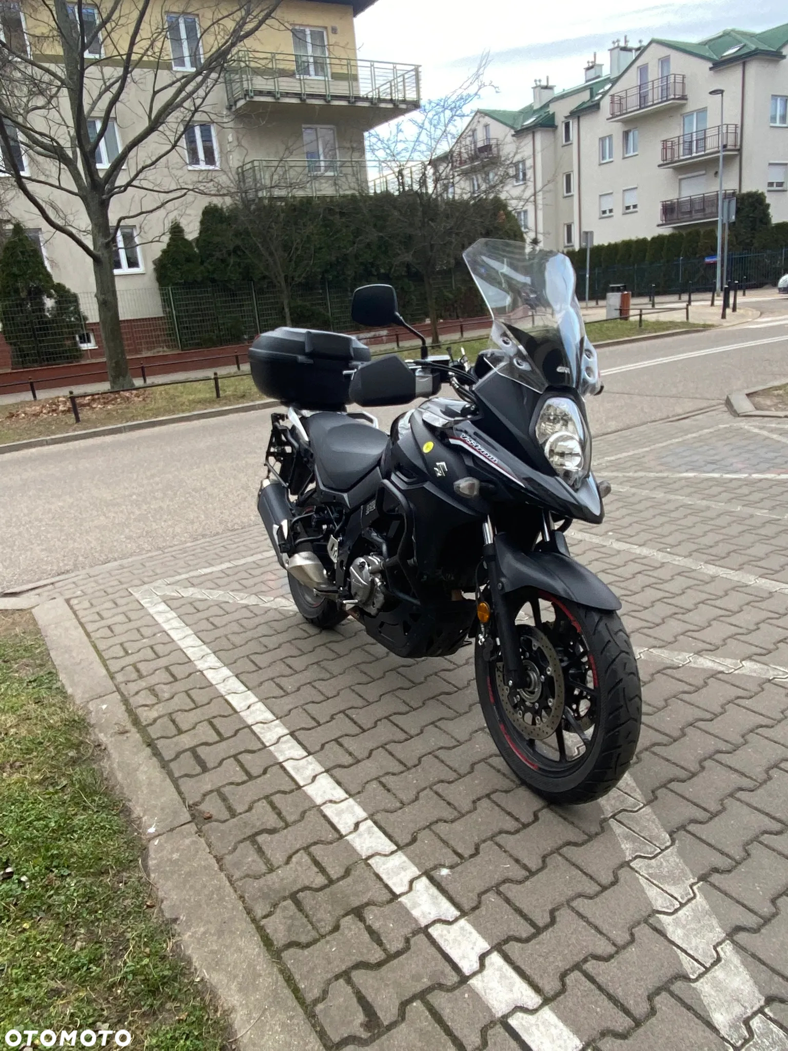 Suzuki DL - 5