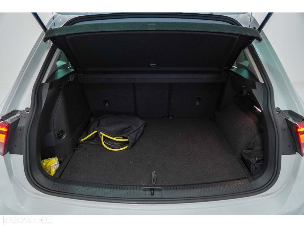 VW Tiguan - 13