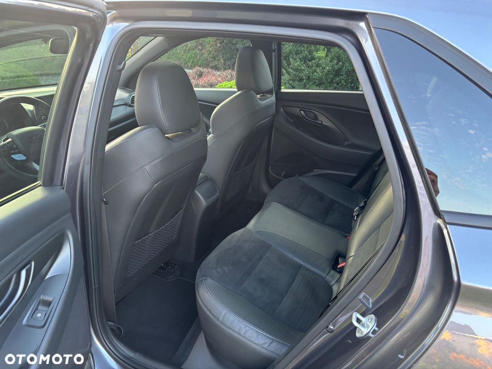 Hyundai i30 N 2.0 T-GDI Performance - 16