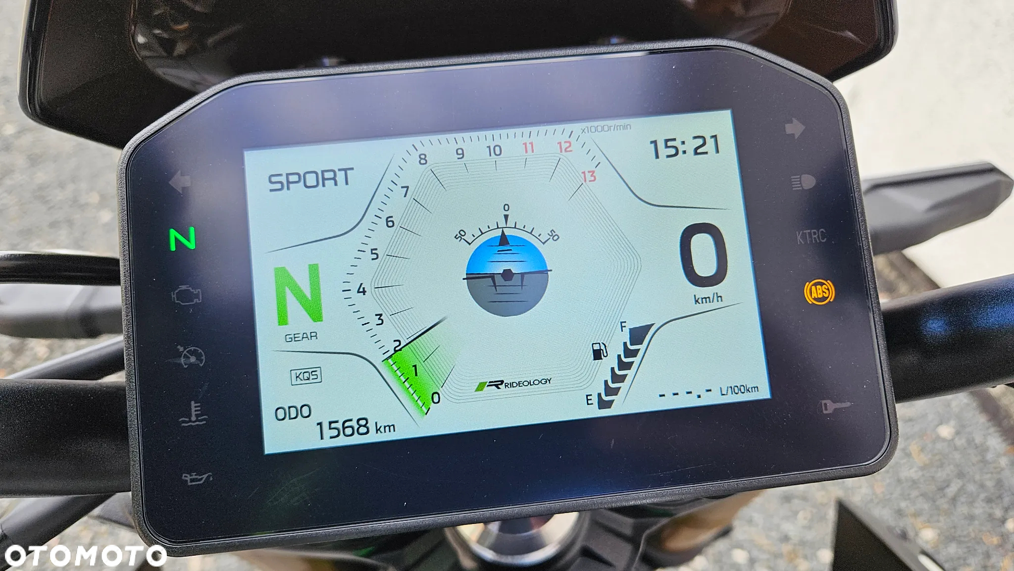 Kawasaki Z 900 - 10