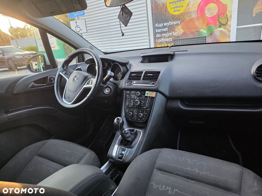 Opel Meriva 1.4 T Cosmo - 14