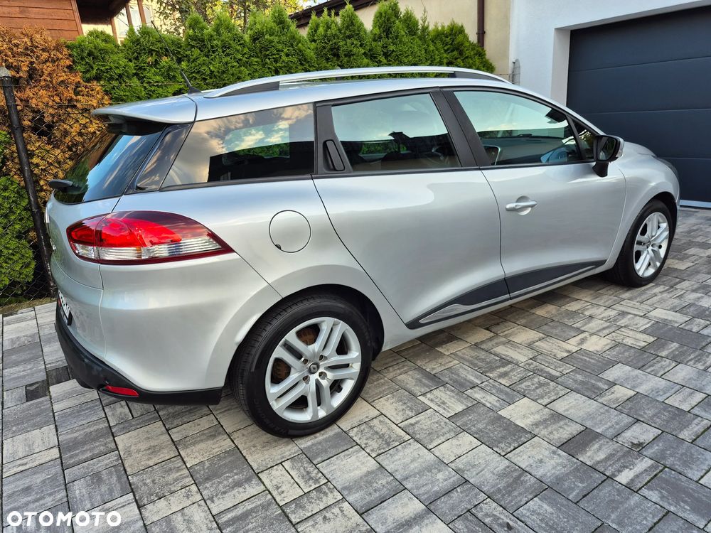 Renault Clio Grandtour 1.2 16V 75 LIMITED - 9
