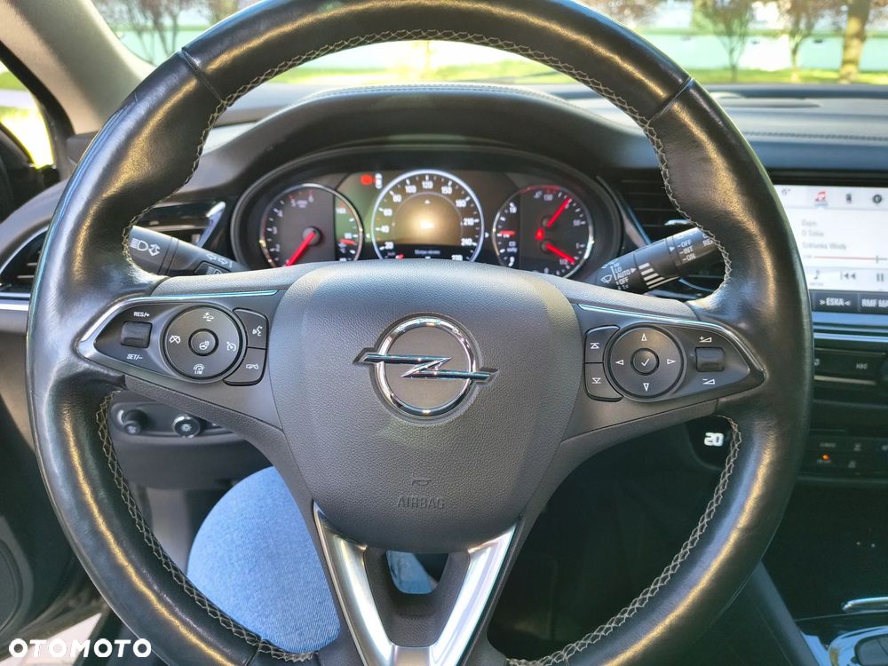 Opel Insignia - 3