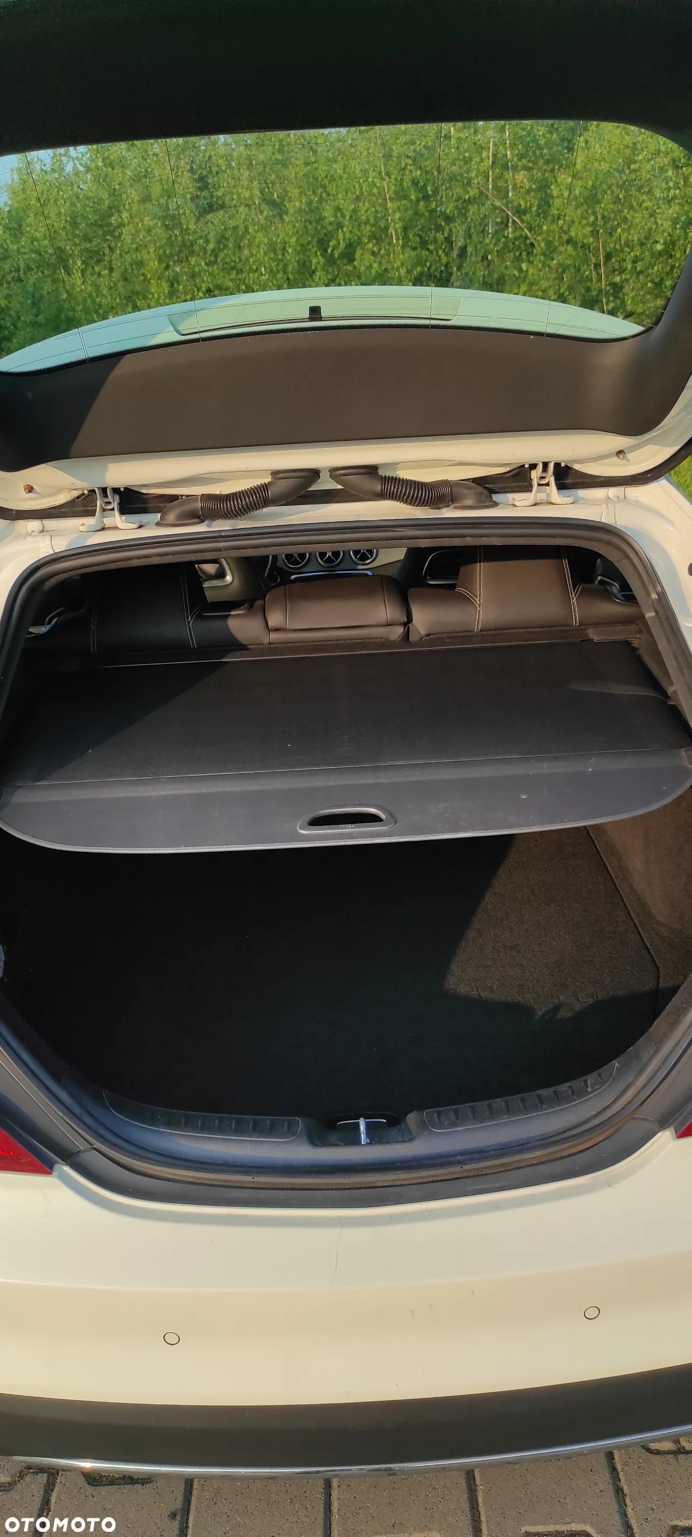 Mercedes-Benz CLA Shooting Brake 200 d - 6