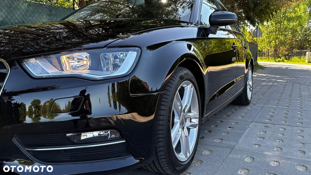 Audi A3 Sportback - 19
