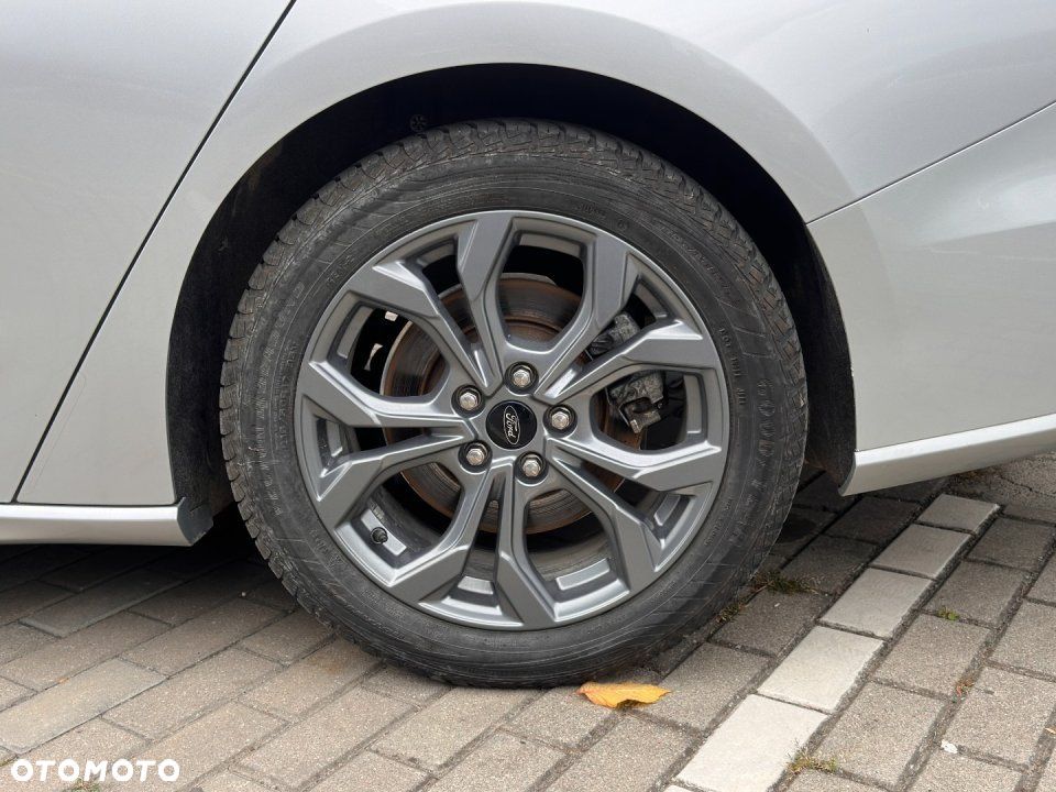 Ford Focus - 10