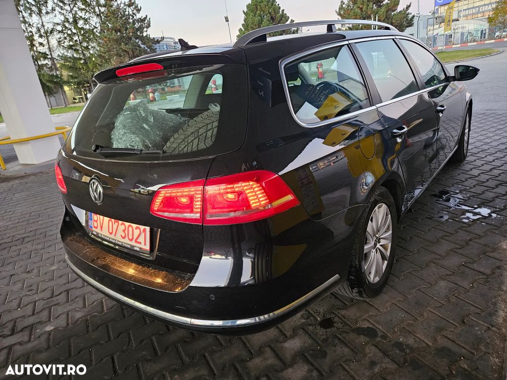 Volkswagen Passat Variant 2.0 TDI BlueMotion Technology Comfortline - 4