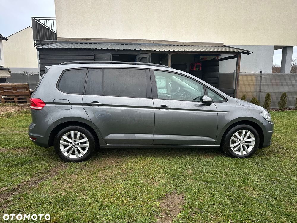 Volkswagen Touran 2.0 TDI SCR (BlueMotion Technology) DSG Comfortline - 6