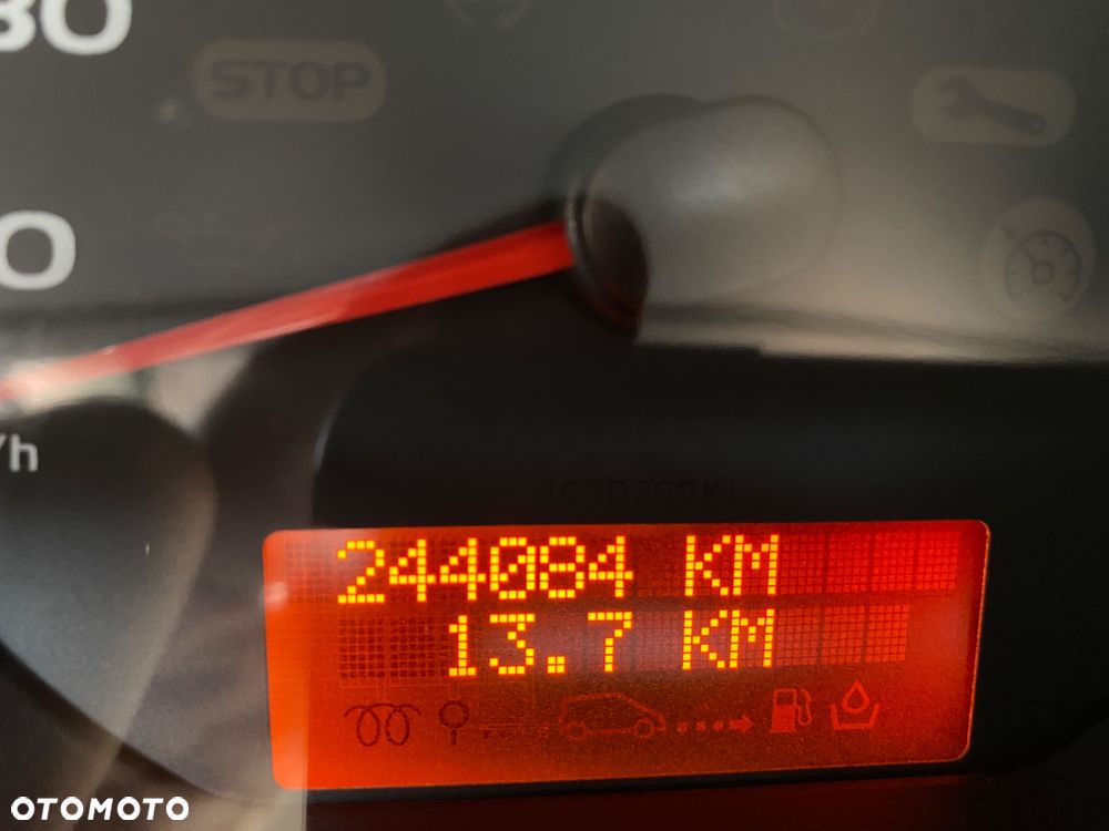 Renault MASTER L2 H2 135 DCI z regałami warsztatowymi - 25