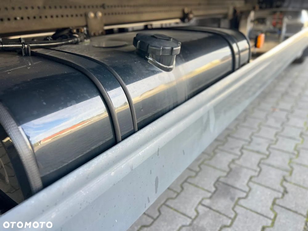 MAN TGL 12.250 KONTENER+WINDA 1500 kg - 10