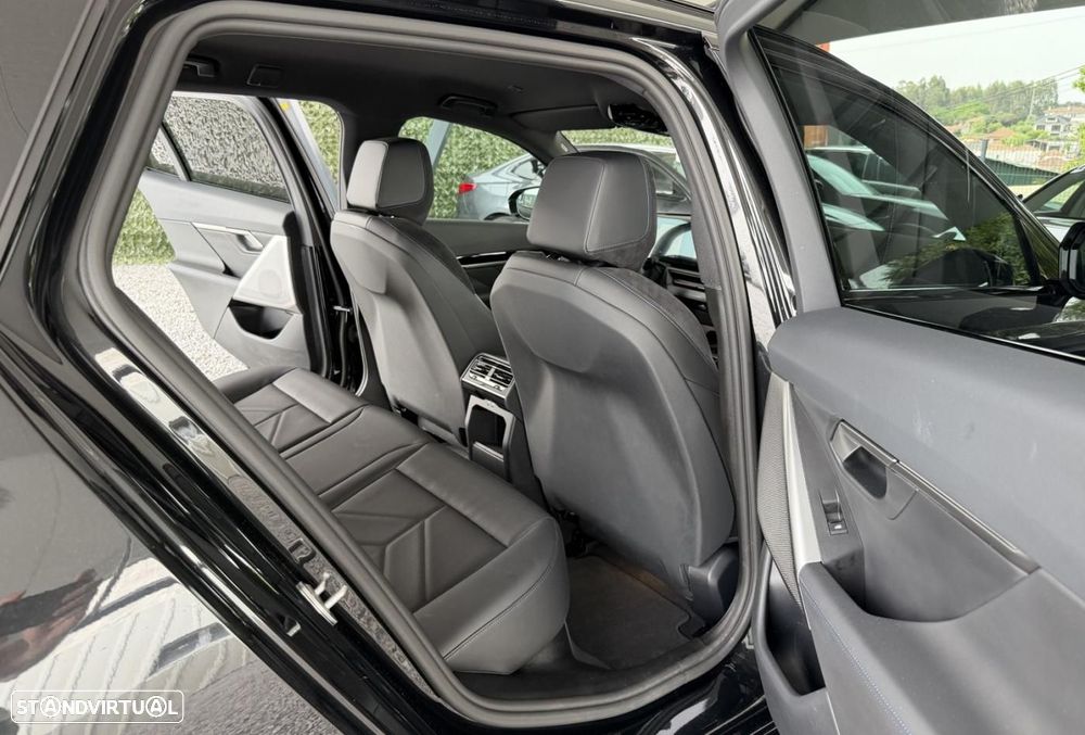 BMW 530 e Pack Desportivo M - 17