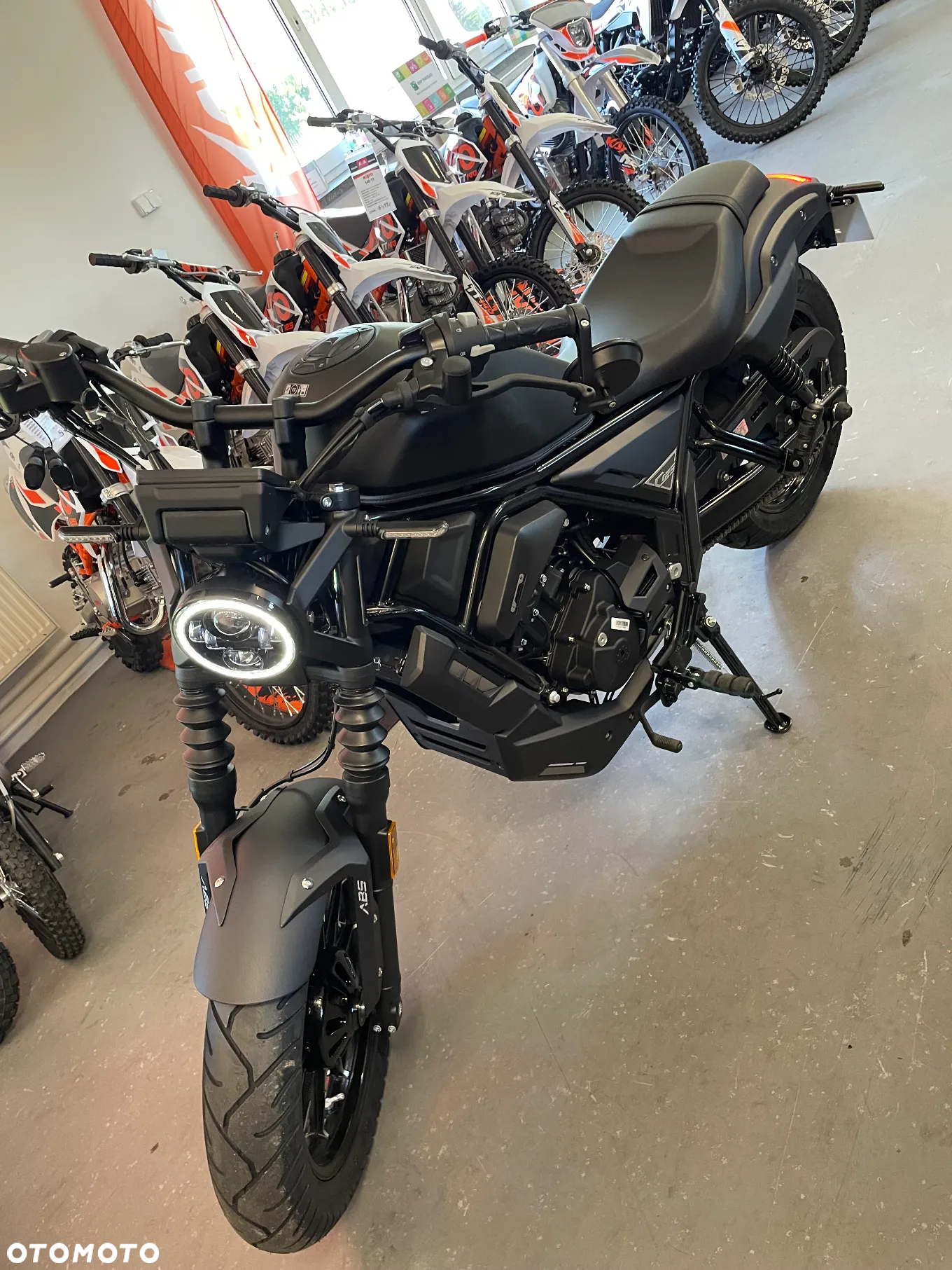 Zontes 125C - 10