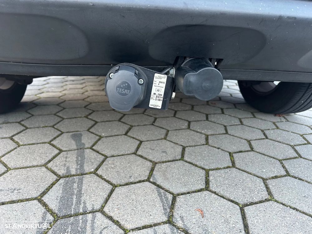 Hyundai Santa Fe 2.2 CRDi 7Wagon Platinum - 21