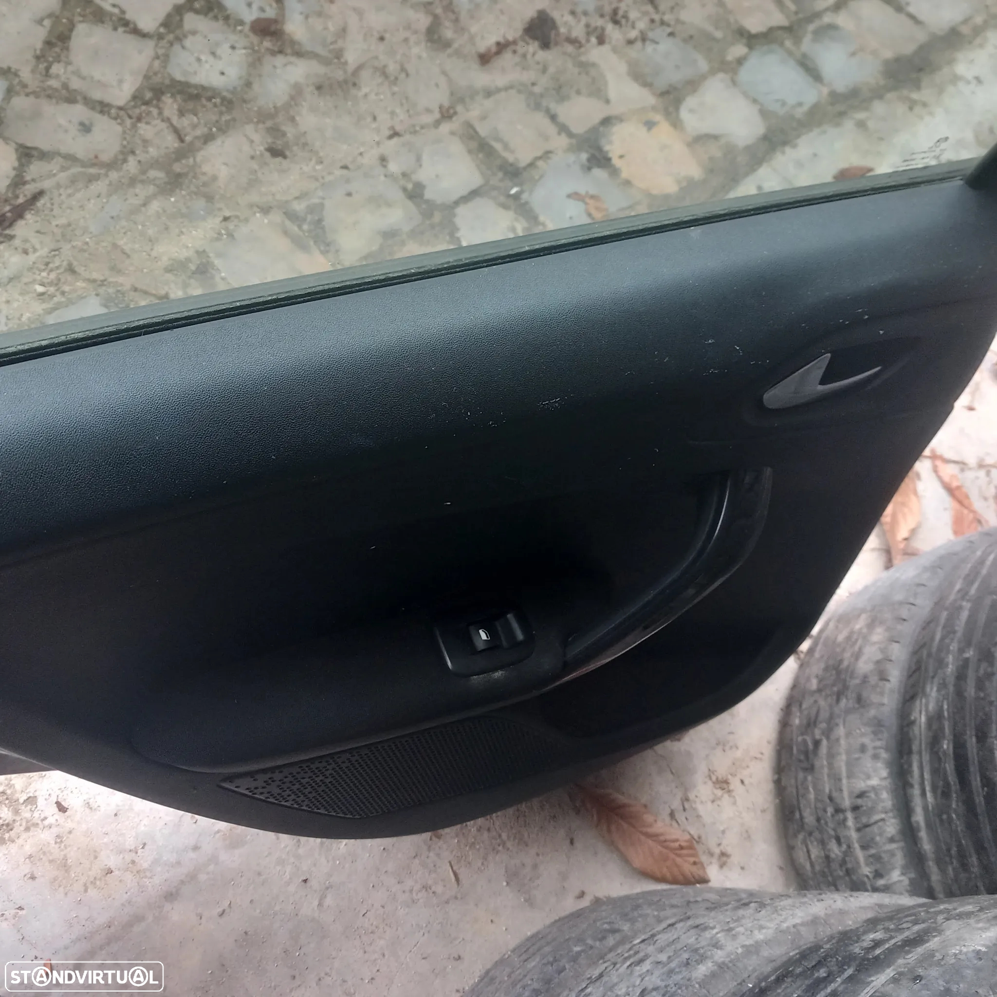 Porta peugeot 2008 - 2