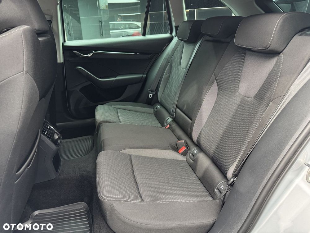 Skoda Octavia 2.0 TDI Ambition DSG - 15
