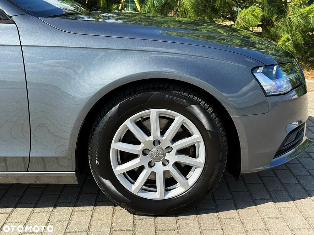 Audi A4 Limousine 2.0 TDI DPF Ambition - 40