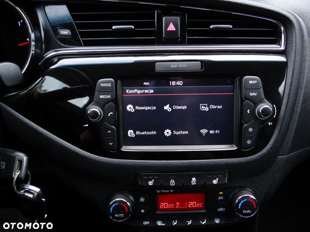 Kia Ceed 1.4 CVVT Dream-Team Edition - 35