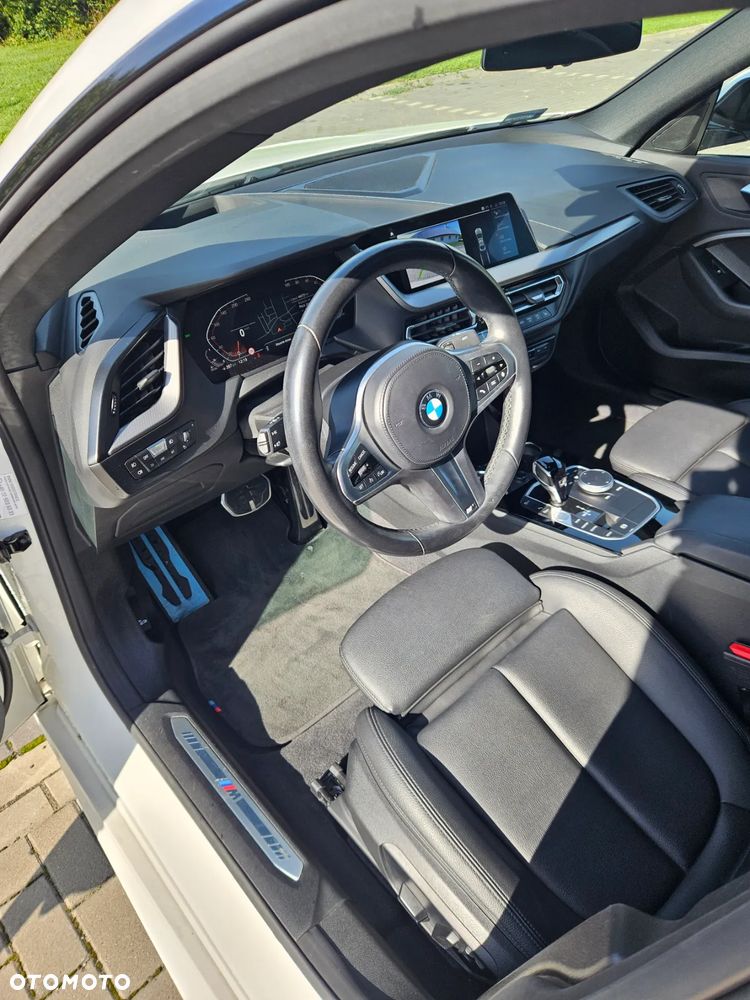 BMW Seria 2 218d GT M Sport - 8