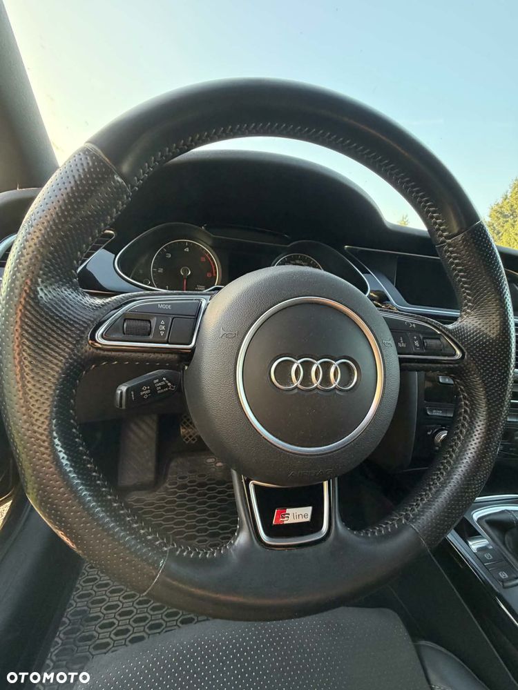 Audi A4 Avant 2.0 TDI DPF clean diesel quattro S line Sportpaket - 8