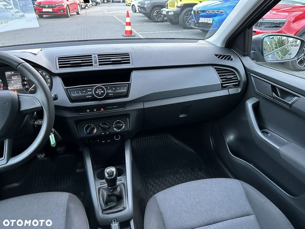 Skoda Fabia - 13