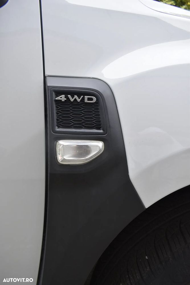 Dacia Duster 1.5 Blue dCi 4WD Comfort - 37