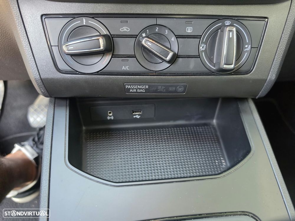 SEAT Ibiza - 12