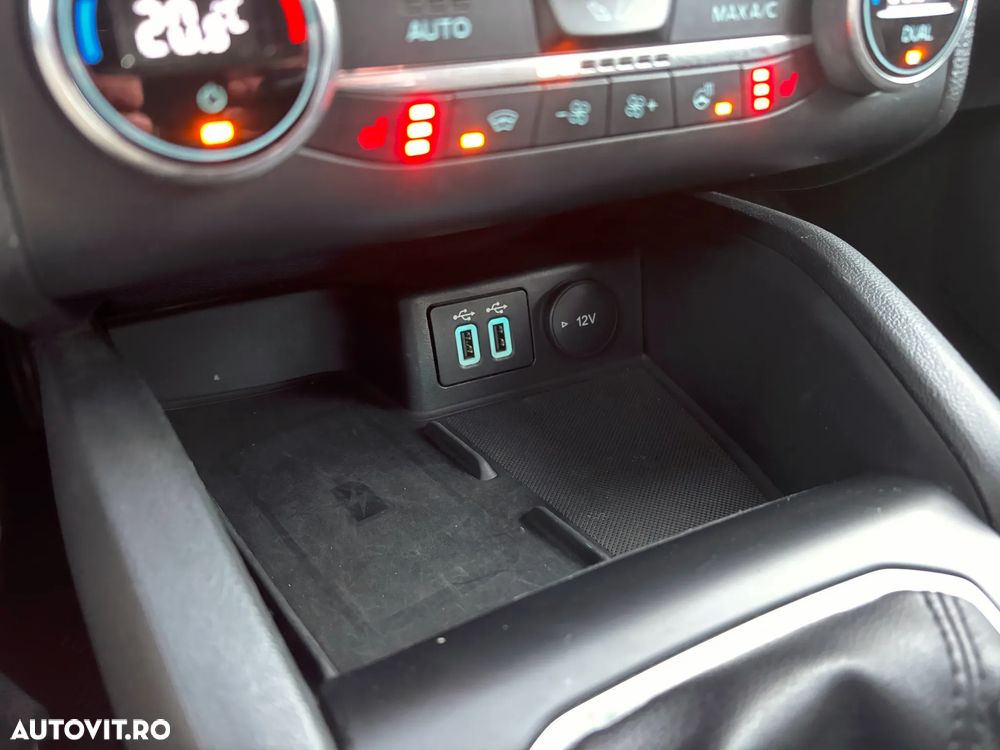 Ford Focus 1.0 EcoBoost MHEV Titanium - 31