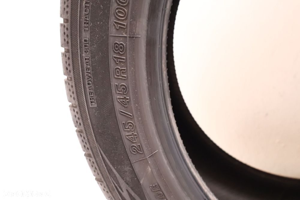 OPONA YOKOHAMA BLUEARTH GT AE51 245/45/18 - 5