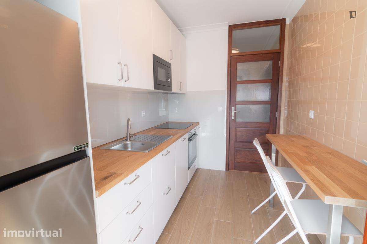 Quarto - localizado em Vila nova de gaia - Grande imagem: 5/12