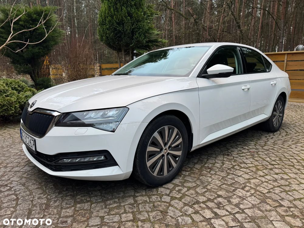 Skoda Superb 2.0 TDI SCR Ambition - 1