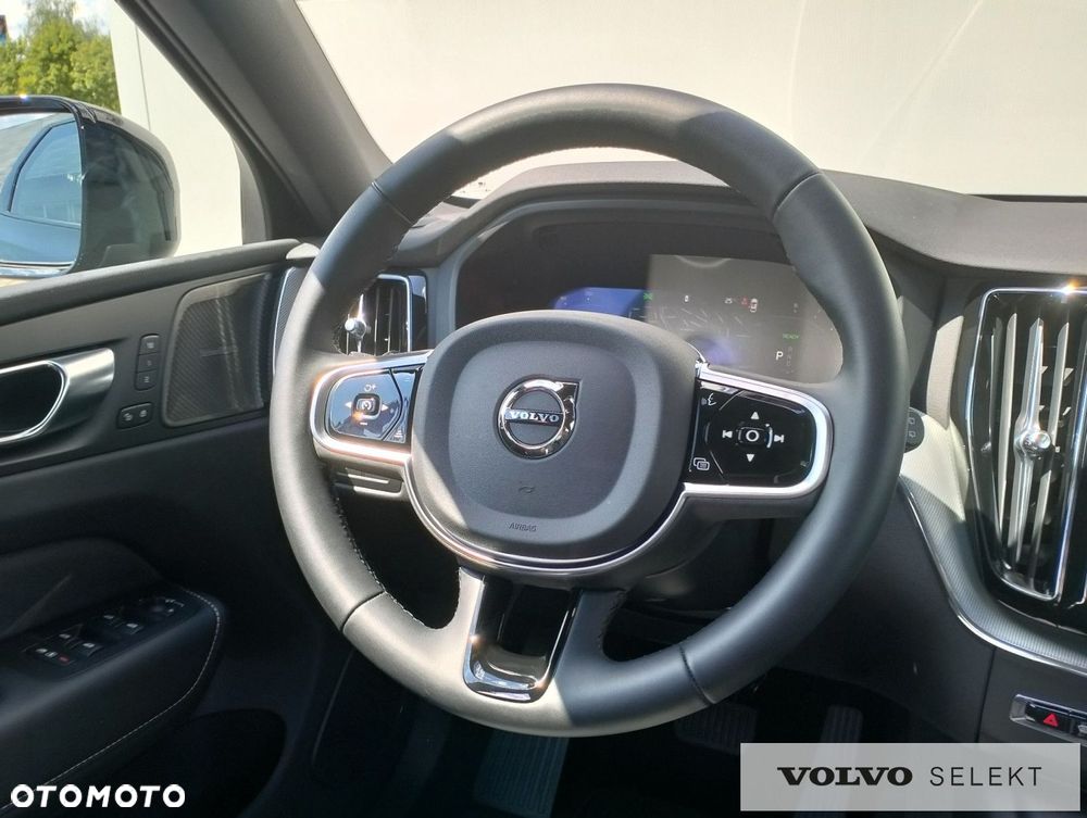 Volvo XC 60 - 25