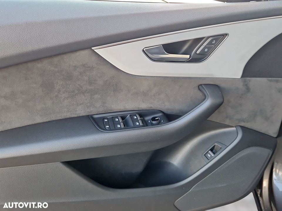 Audi Q8 3.0 55 TFSI quattro Tiptronic MHEV - 15
