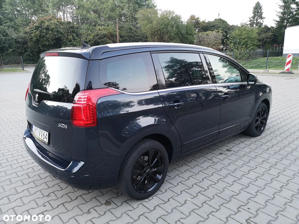 Peugeot 5008 1.6 THP Allure 7os - 21