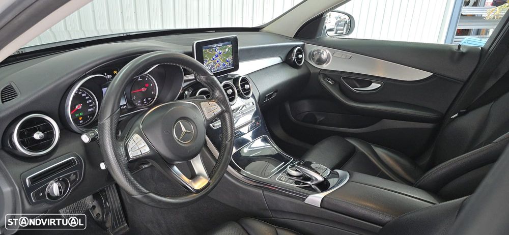 Mercedes-Benz C 220 - 28