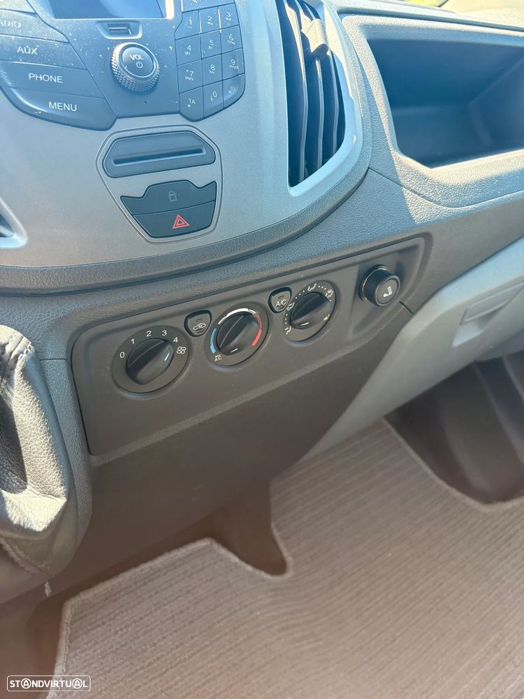 Ford Transit - 37