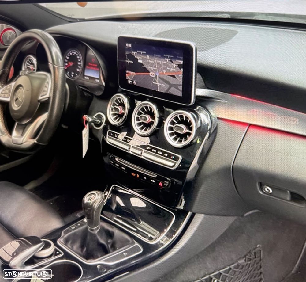 Mercedes-Benz C 220 d AMG Line - 4