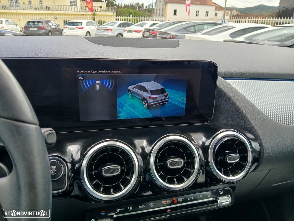 Mercedes-Benz GLA 250 e 8G-DCT - 25