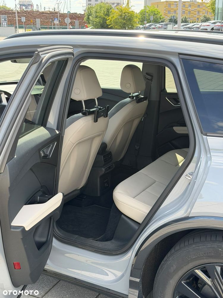Audi Q4 e-tron - 15