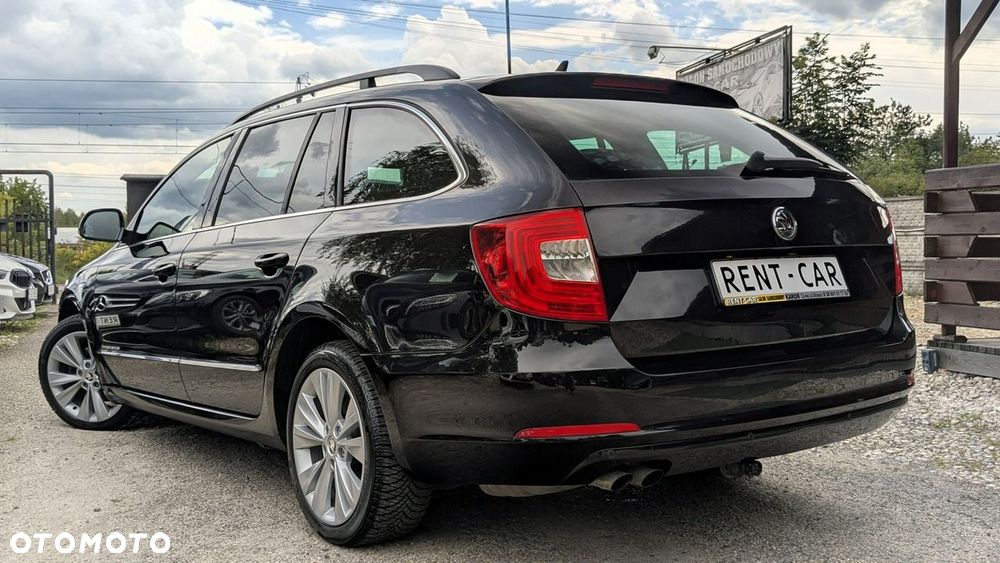 Skoda Superb 1.6 TDI Active Greenline - 10