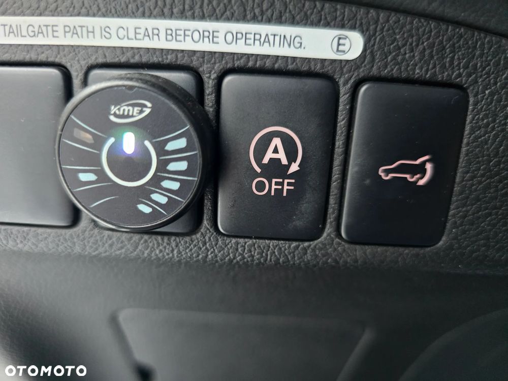 Mitsubishi Outlander 2.0 Instyle + 4WD CVT - 10